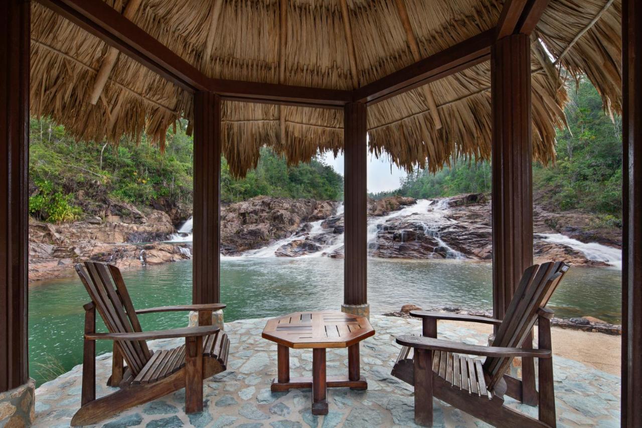 Gaia Riverlodge Unitedville Exterior foto